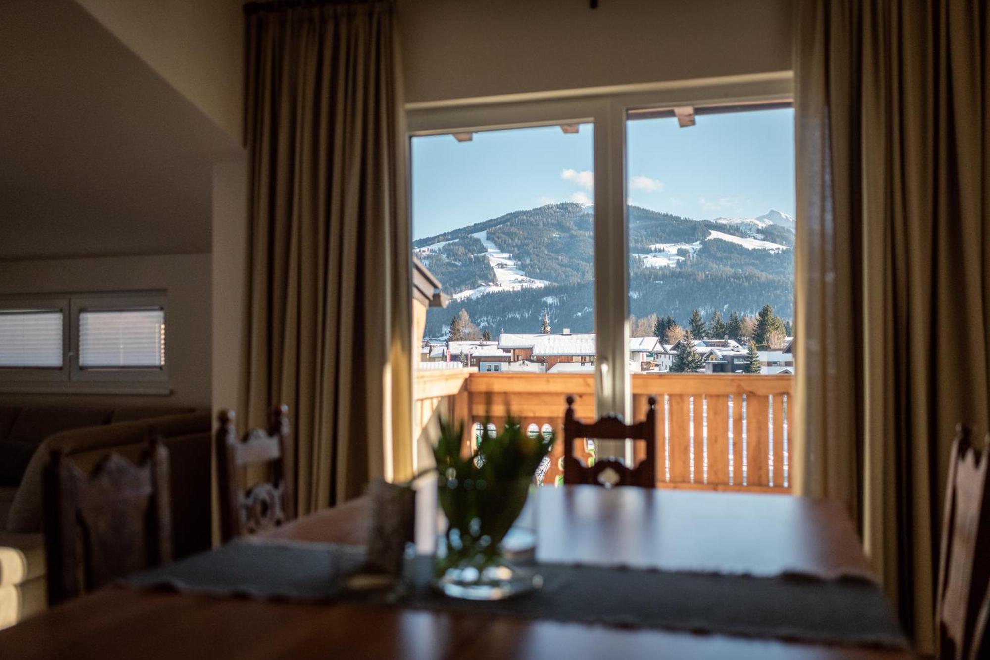 Penthouse „Das Besenhaus“ Lägenhet Altenmarkt im Pongau Exteriör bild